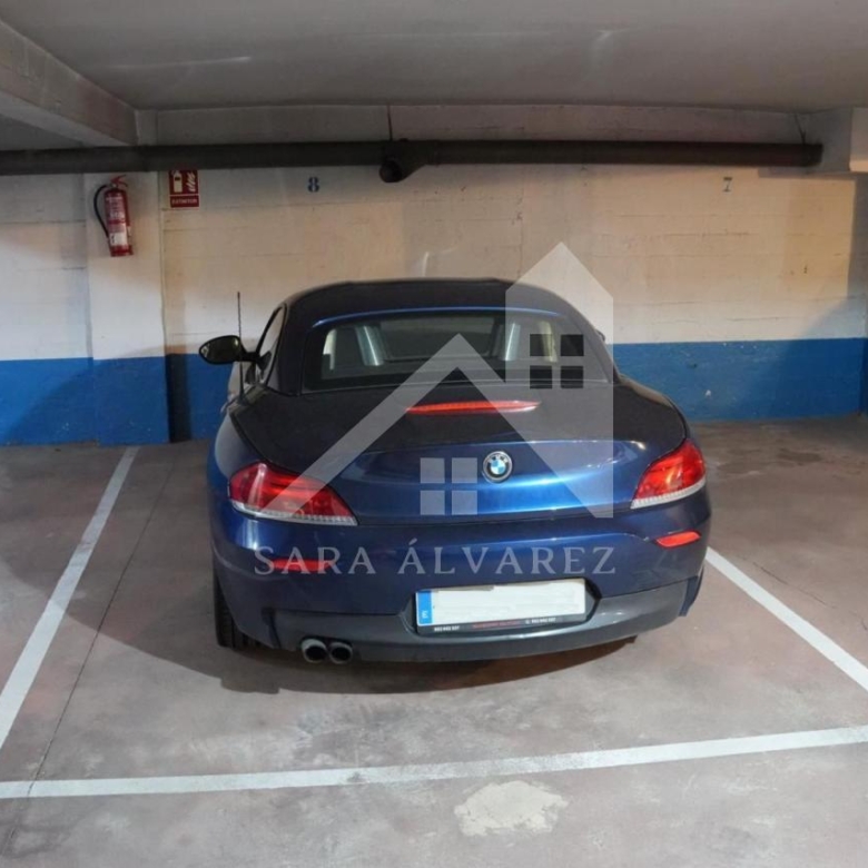 SE VENDE PISO TOTALMENTE EXTERIOR Y LUMINOSO DE 4 HABITACIONES PRÓXIMO A LA PLAZA ELIPTICA EN LA CIUDAD DE VIGO