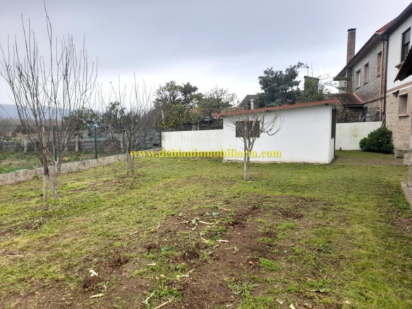 PRIMERA PLANTA DE VIV. UNIFAMILIAR CON PARCELA