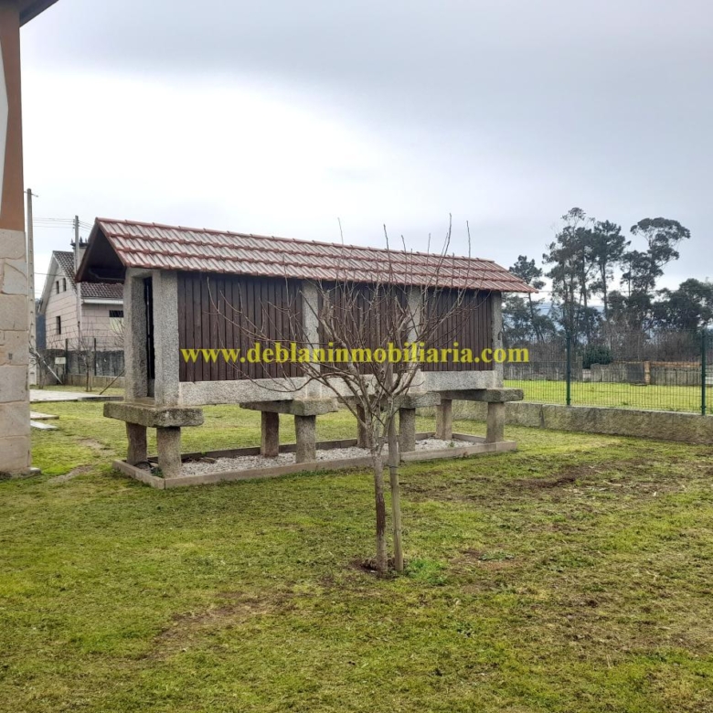 PRIMERA PLANTA DE VIV. UNIFAMILIAR CON PARCELA