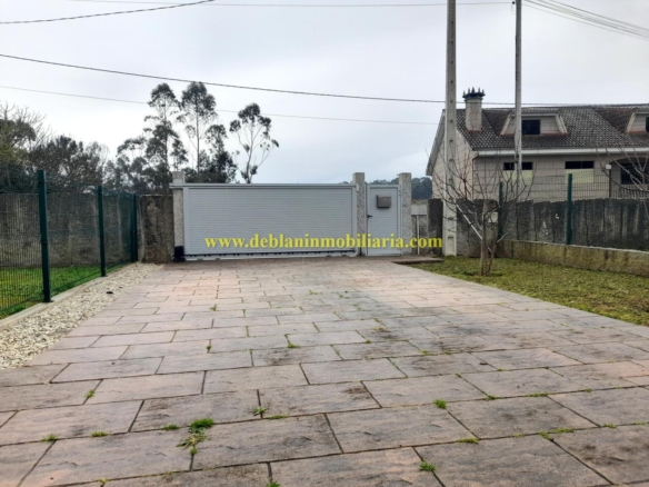 PRIMERA PLANTA DE VIV. UNIFAMILIAR CON PARCELA