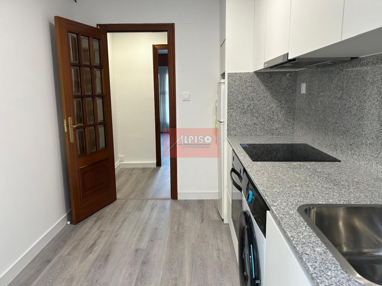 179242187061300174032_179242150996 Piso en Ourense
