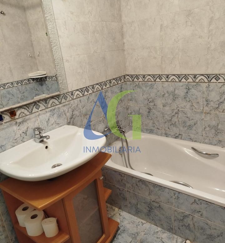 SE ALQUILA  APARTAMENTO DE 1 HABITACION EN VILLAOBISPO