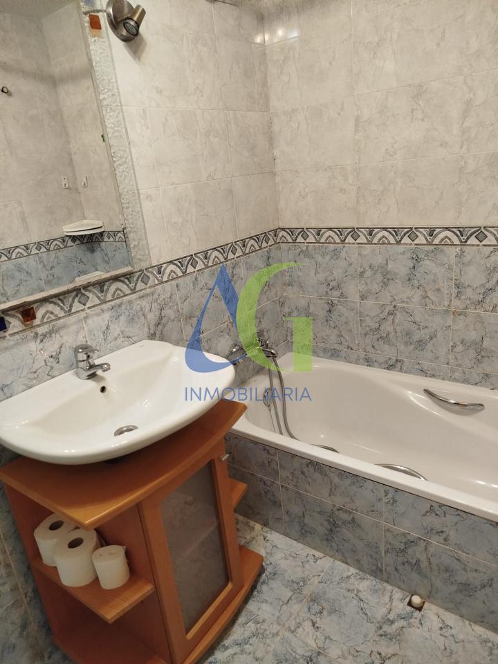 SE ALQUILA  APARTAMENTO DE 1 HABITACION EN VILLAOBISPO
