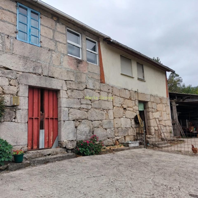 Casa en Arbo