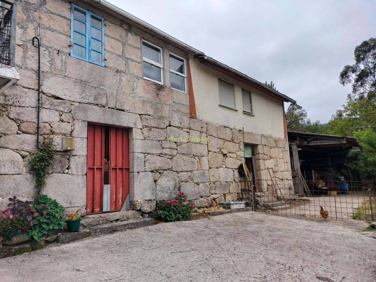 Casa en Arbo