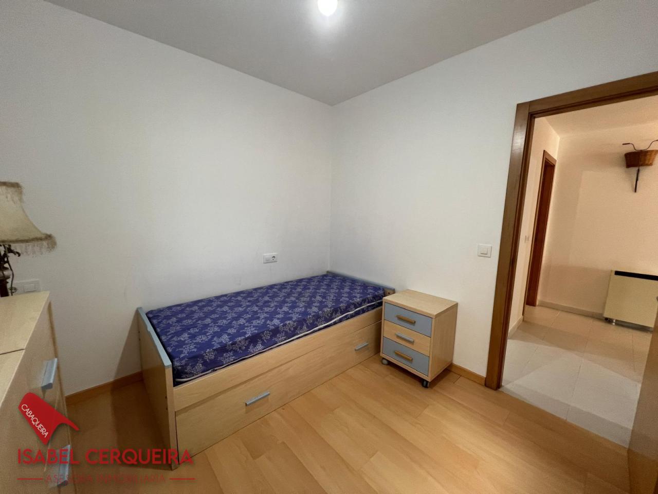 APARTAMENTO DE 3 DORMITORIOS EN EL CENTRO DE O ROSAL | GARAJE, TRASTERO Y ASCENSOR