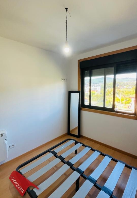APARTAMENTO DE 3 DORMITORIOS EN EL CENTRO DE O ROSAL | GARAJE, TRASTERO Y ASCENSOR