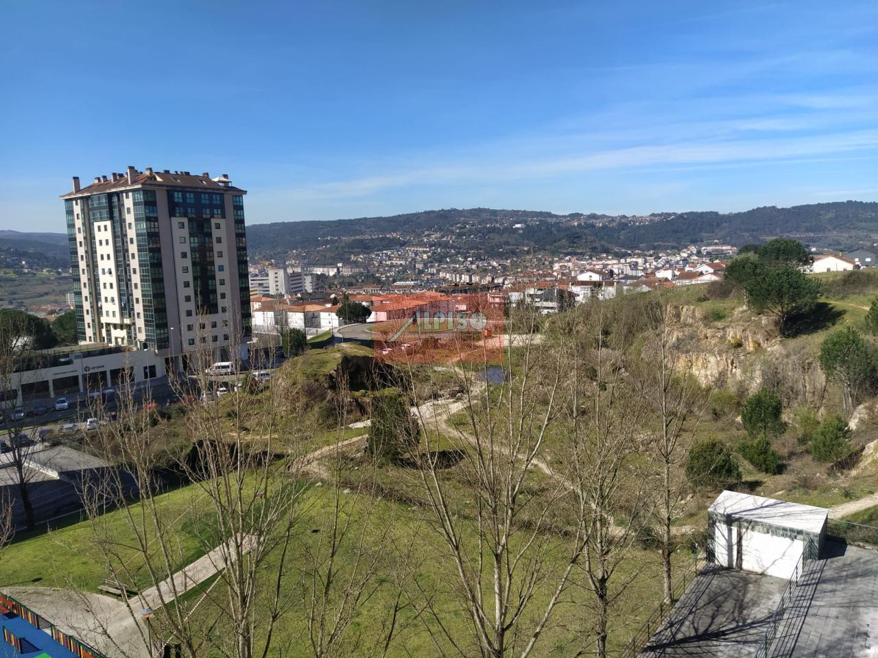 179250961302600172693_178592326481 Piso en Ourense