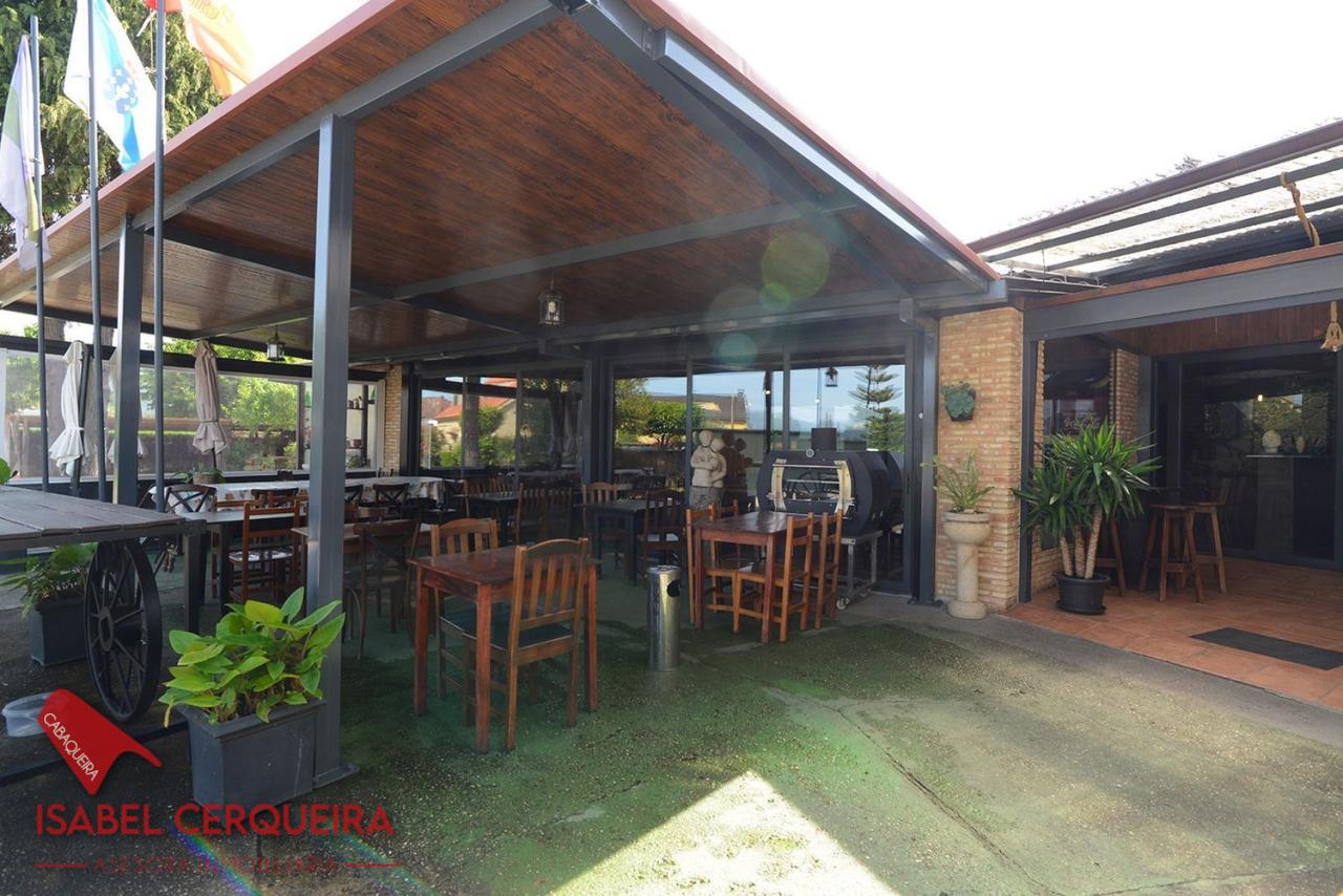 ¡VIVE, EMPRENDE O INVIERTE! CASA DE PIEDRA CON PISCINA Y AMPLIA FINCA EN TOMIÑO