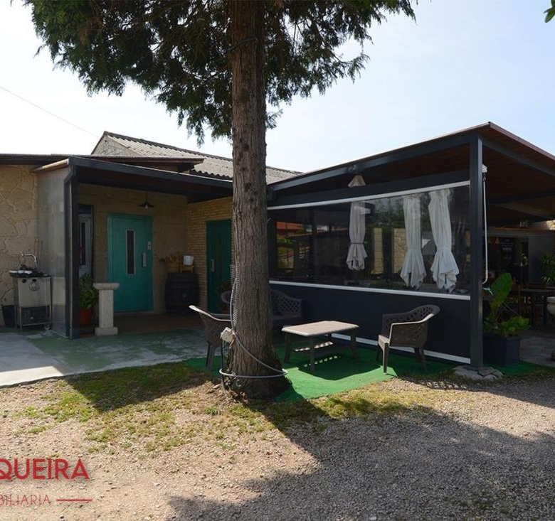 ¡VIVE, EMPRENDE O INVIERTE! CASA DE PIEDRA CON PISCINA Y AMPLIA FINCA EN TOMIÑO