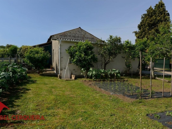 ¡VIVE, EMPRENDE O INVIERTE! CASA DE PIEDRA CON PISCINA Y AMPLIA FINCA EN TOMIÑO
