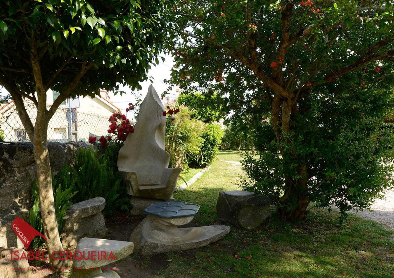 ¡VIVE, EMPRENDE O INVIERTE! CASA DE PIEDRA CON PISCINA Y AMPLIA FINCA EN TOMIÑO