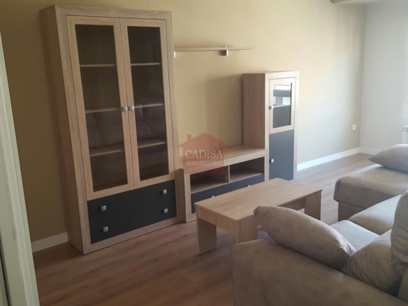 Precioso piso reformado junto a la Puerta Zamora. REF 3575