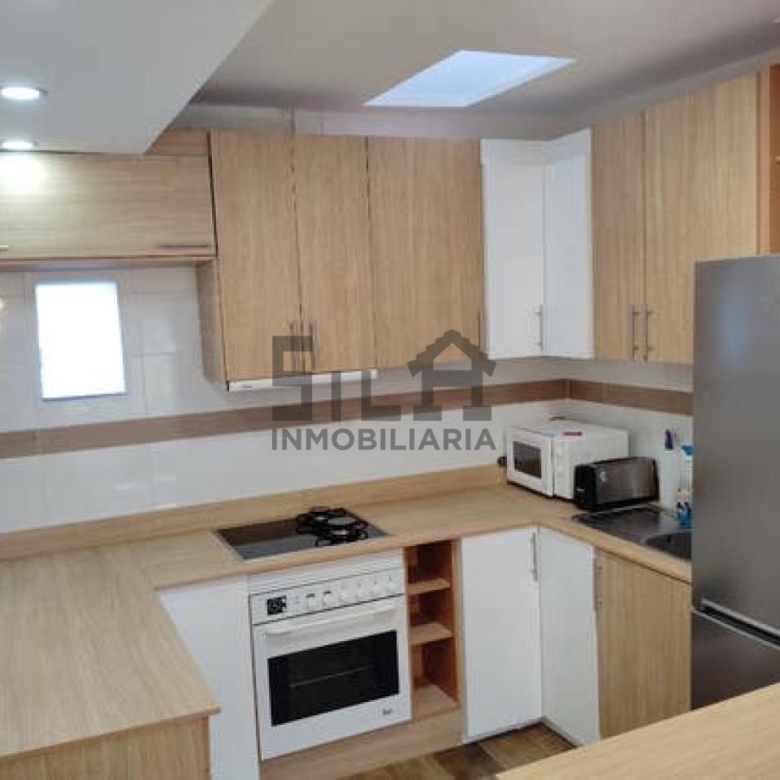 SE VENDE CASA EN NOGUEIRA DE RAMUÍN