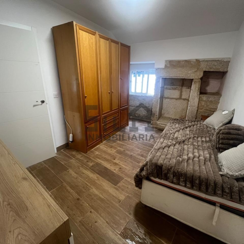 SE VENDE CASA EN NOGUEIRA DE RAMUÍN