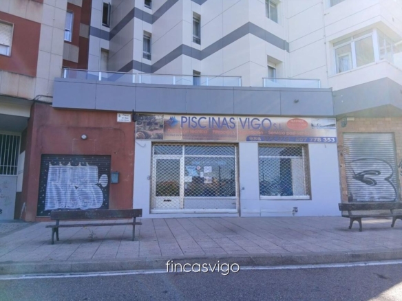 LOCAL COMERCIAL MUY BIEN SITUADO