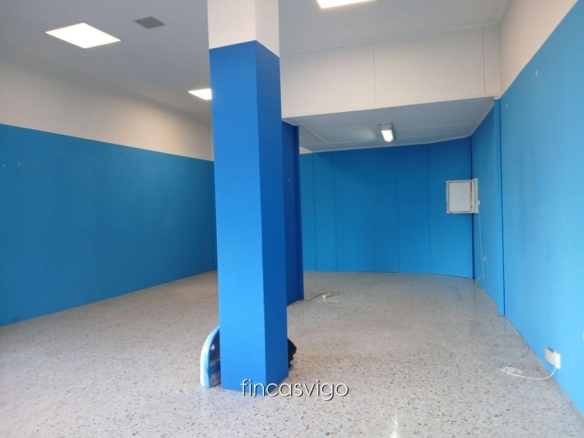 LOCAL COMERCIAL MUY BIEN SITUADO
