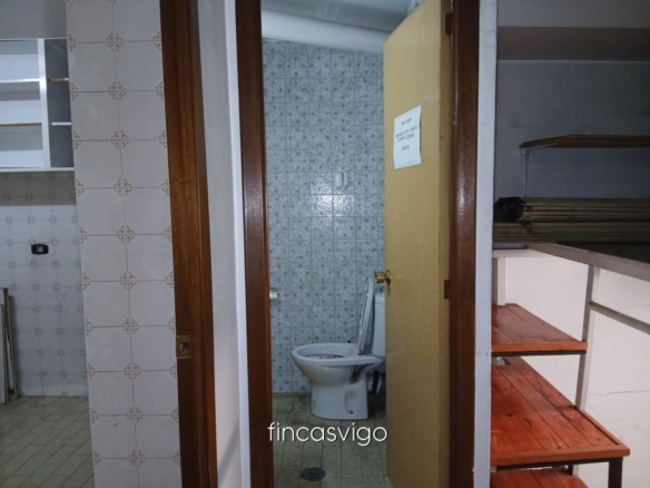 LOCAL COMERCIAL MUY BIEN SITUADO