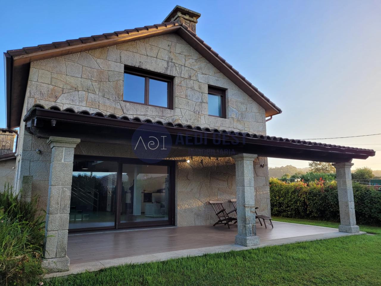 179261032980700046257_179260949905 Casa en VIGO