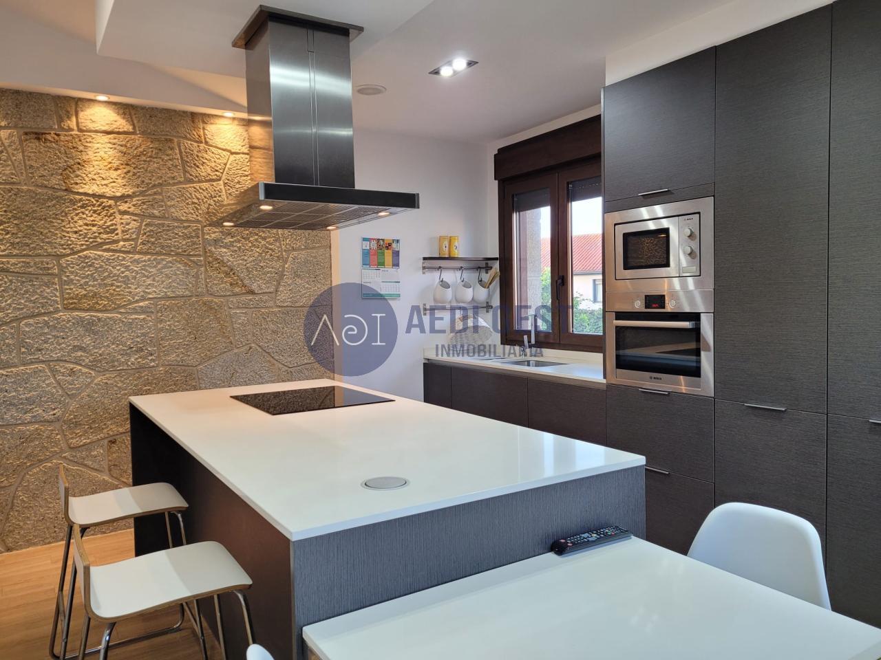 179261033117800046257_179260944173 Casa en VIGO