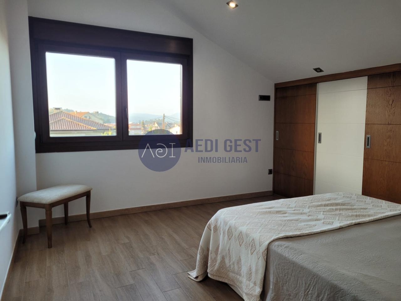 179261033671100046257_179260945856 Casa en VIGO