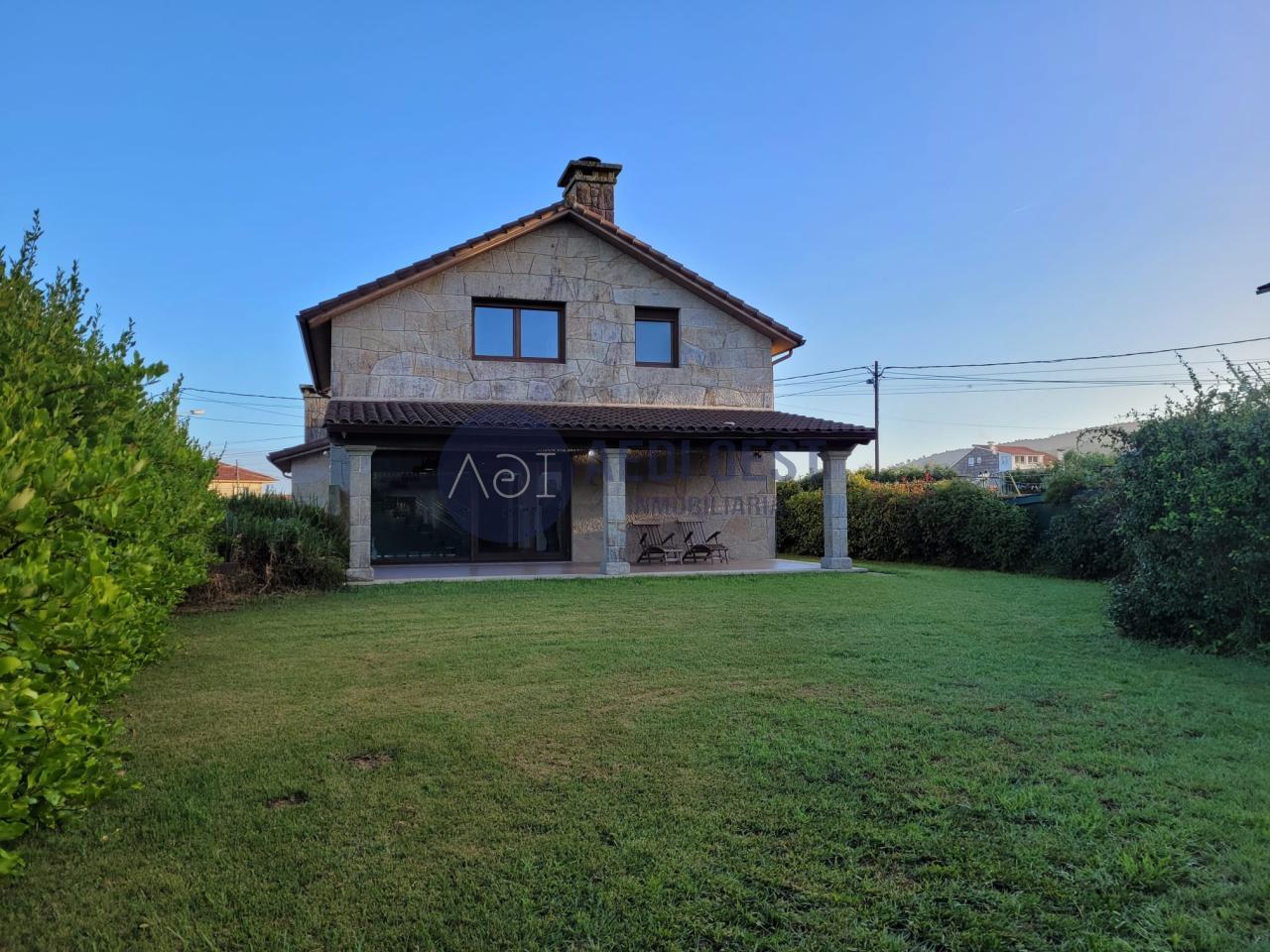 179261034250700046257_179260949644 Casa en VIGO