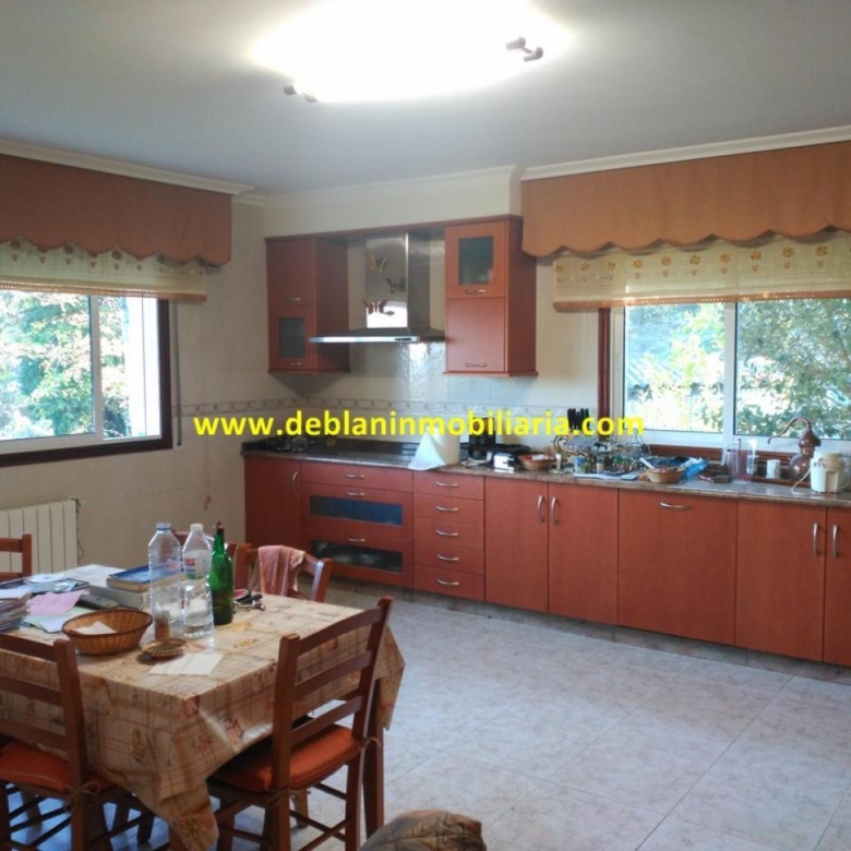 VIVIENDA UNIFAMILIAR DE 544 M2, CON PARCELA 2.076 M2