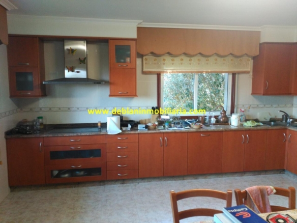 VIVIENDA UNIFAMILIAR DE 544 M2, CON PARCELA 2.076 M2