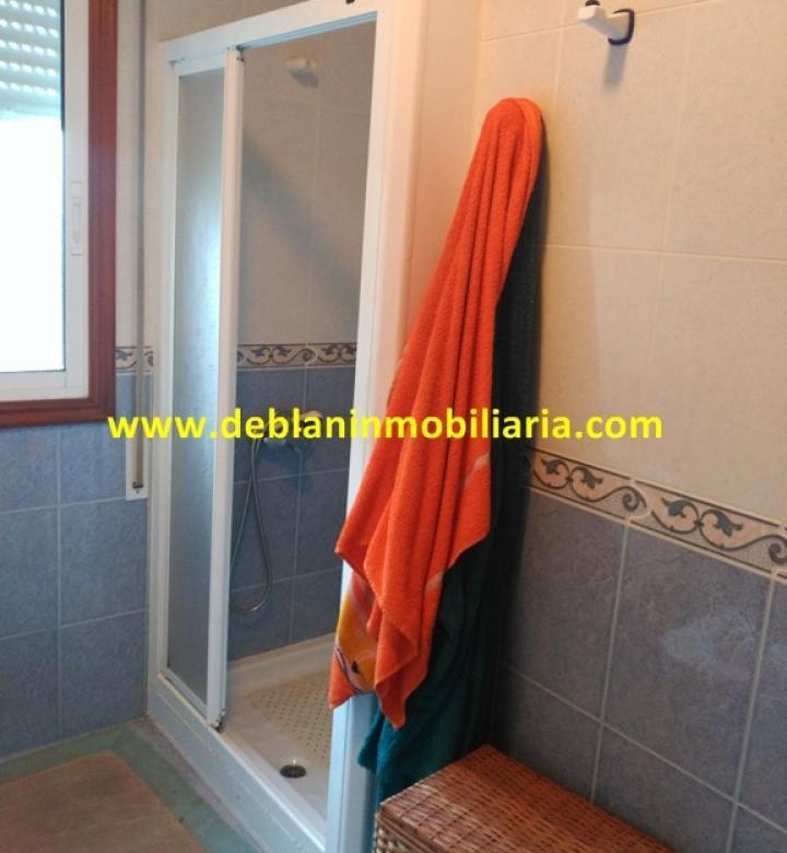 VIVIENDA UNIFAMILIAR DE 544 M2, CON PARCELA 2.076 M2