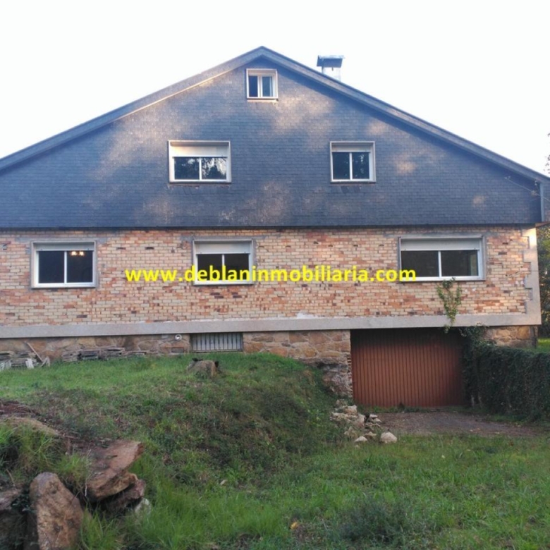 VIVIENDA UNIFAMILIAR DE 544 M2, CON PARCELA 2.076 M2
