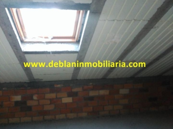 VIVIENDA UNIFAMILIAR DE 544 M2, CON PARCELA 2.076 M2