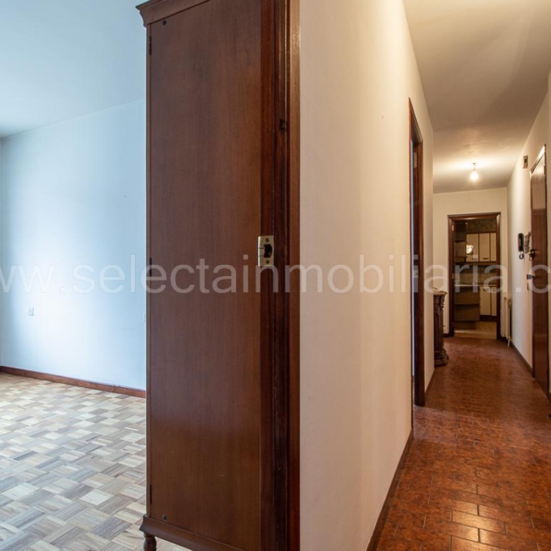 PISO CON CHIMENEA