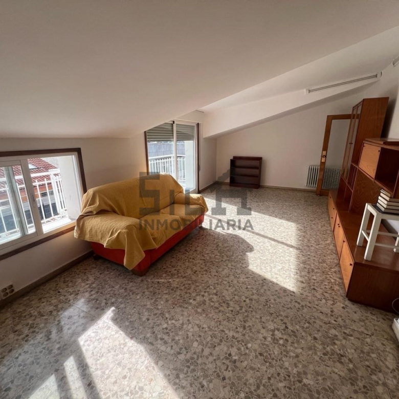 ALQUILER PISO ZONA CENTRO