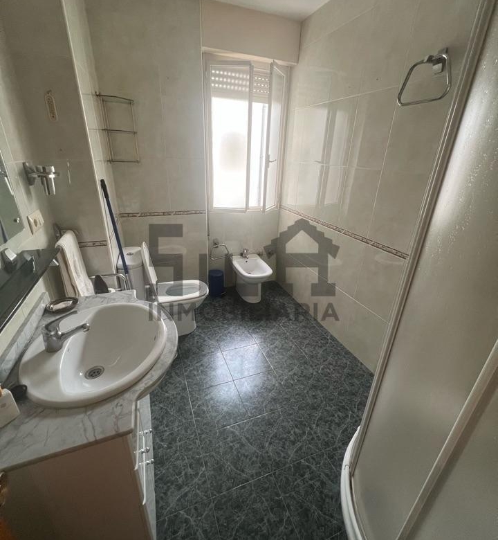 ALQUILER PISO ZONA CENTRO