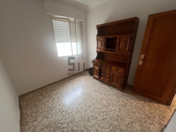 ALQUILER PISO ZONA CENTRO