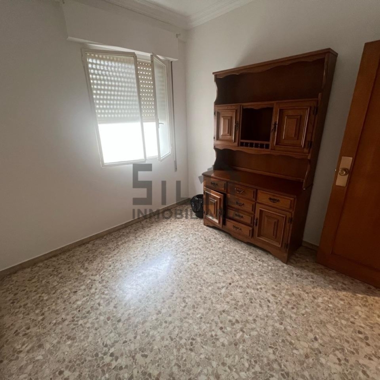ALQUILER PISO ZONA CENTRO