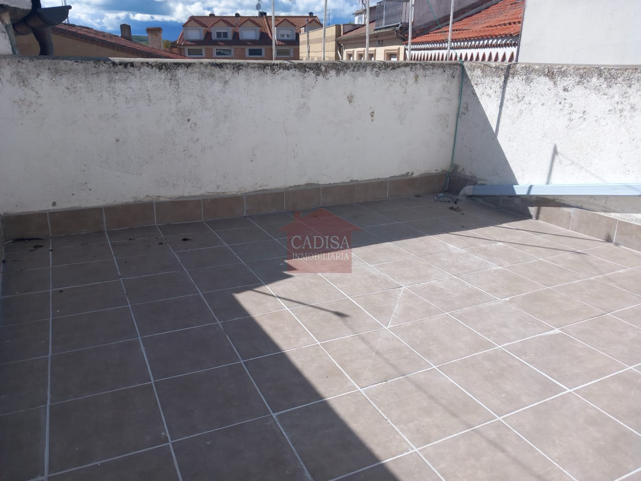 179274398453000174196_179274357929 VENTA DE PISO EN ALBA DE TORMES.REF:10666