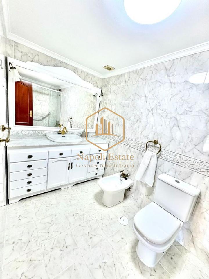 179275415709100174202_179275395091 ALQUILER DE VIVIENDA DE 3 DORMITORIOS CON GARAJE INCLUIDO EN EL CENTRO DE MÁLAGA – PERCHEL SUR