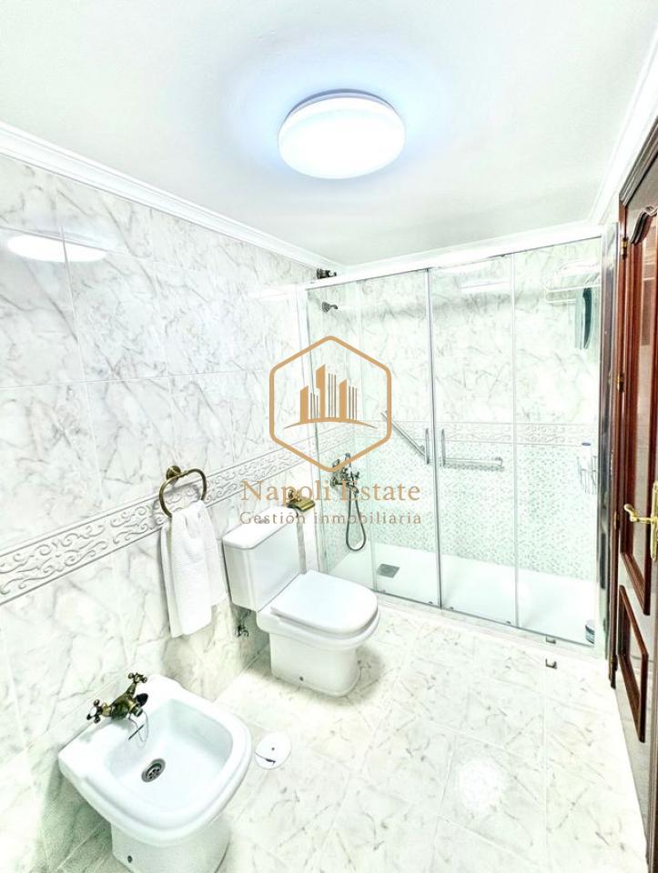 179275415799100174202_179275395121 ALQUILER DE VIVIENDA DE 3 DORMITORIOS CON GARAJE INCLUIDO EN EL CENTRO DE MÁLAGA – PERCHEL SUR
