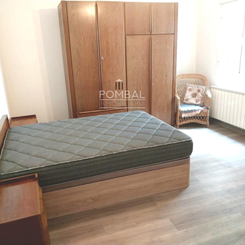 ALUILER PISO CON TERRAZA GRANDE, ZONA COUTO, OURENSE