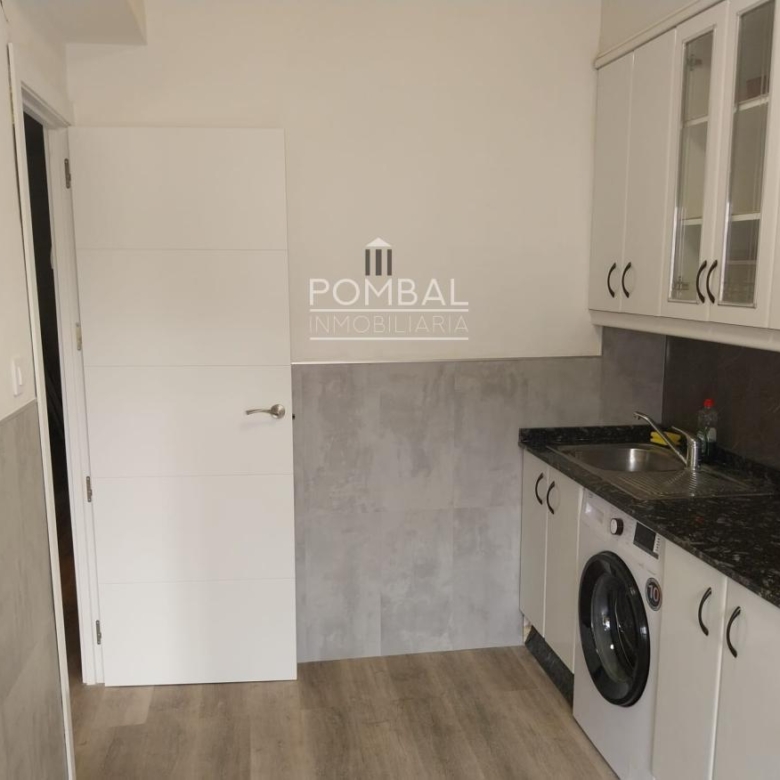 ALUILER PISO CON TERRAZA GRANDE, ZONA COUTO, OURENSE