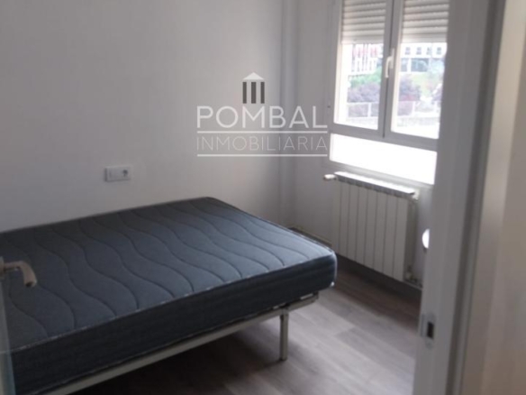 ALUILER PISO CON TERRAZA GRANDE, ZONA COUTO, OURENSE