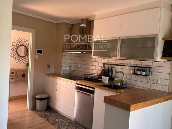 CASA AMPLIA, REFORMADA a 4 km  DE LA CIUDAD  D EOURENSE