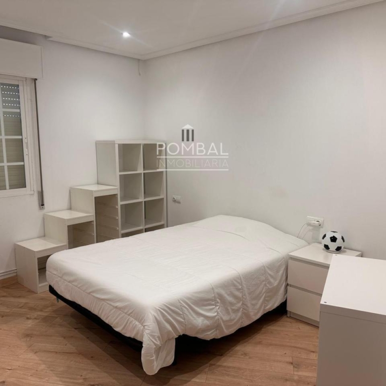 CASA AMPLIA, REFORMADA a 4 km  DE LA CIUDAD  D EOURENSE