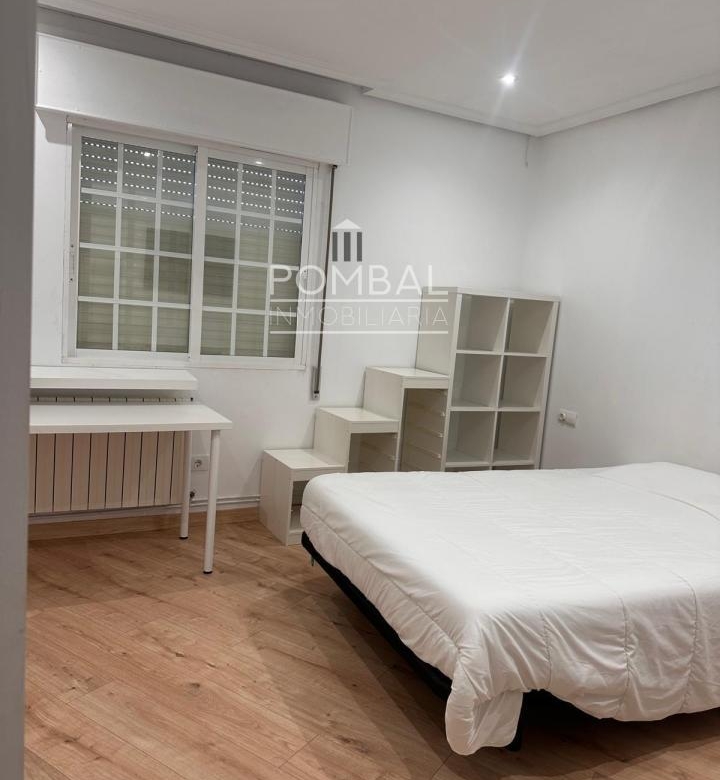 CASA AMPLIA, REFORMADA a 4 km  DE LA CIUDAD  D EOURENSE