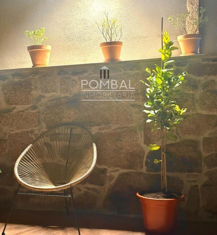 CASA AMPLIA, REFORMADA a 4 km  DE LA CIUDAD  D EOURENSE