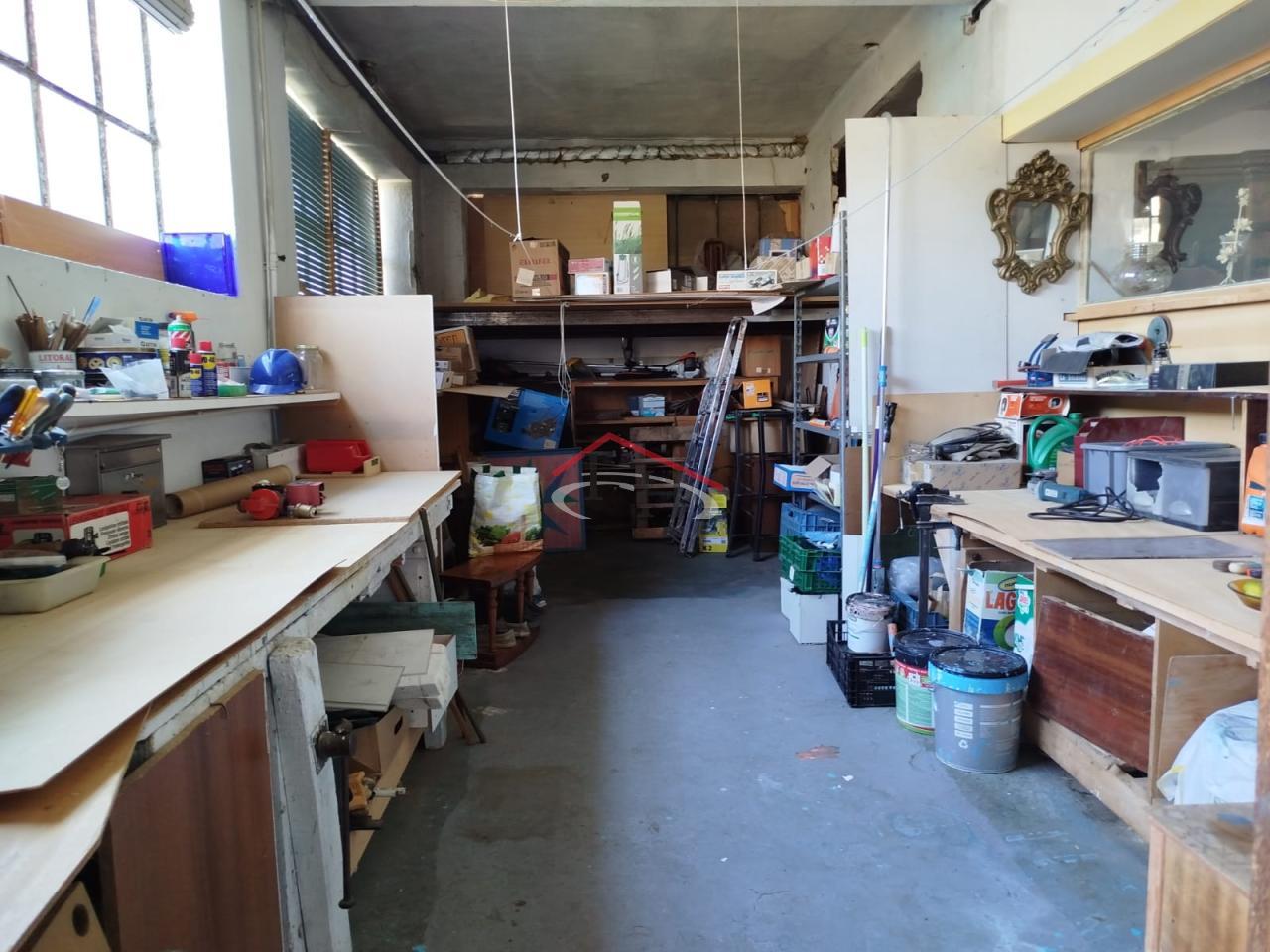 179277193259300046148_179137338593 CASA CON PISCINA Y NAVES INDUSTRIALES EN SAN ANDRÉS DEL RABANEDO