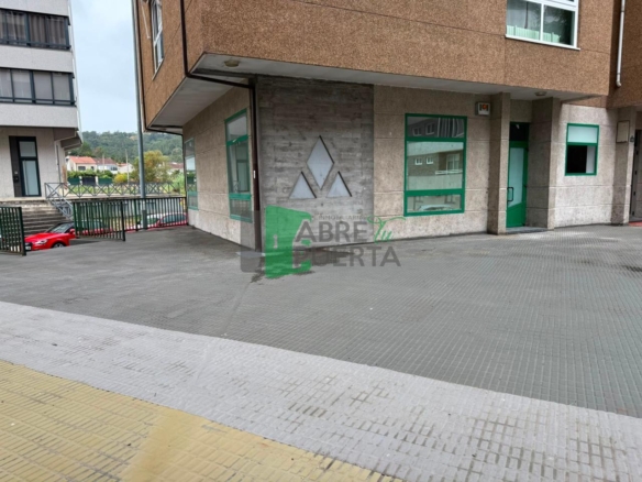 SE ALQUILA BAJO