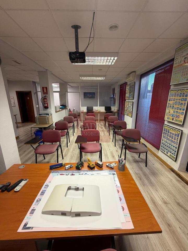 179282376151900029855_179274761800 TRASPASO DE LOCAL EN FILIBERTO VILLALOBOS. CAMPUS-CENTRO. REF:4138