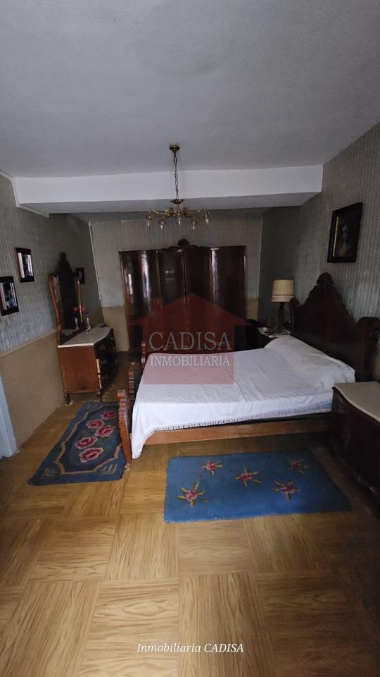 AMPLIA CASA EN HINOJOSA DE DUERO. REF 4134